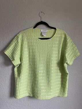 Sag Harbor Lime Green Textured Short Sleeve Top